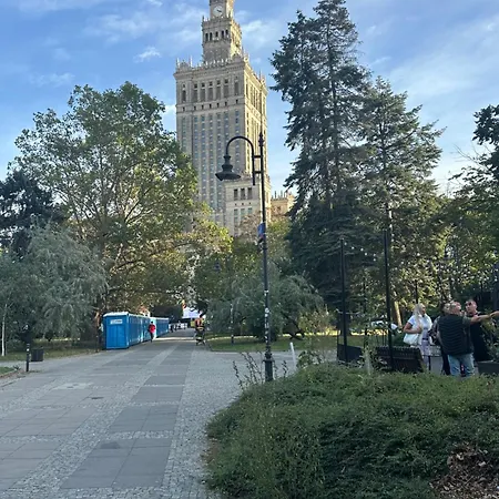 Centrum Panska3 Parking * Varşova